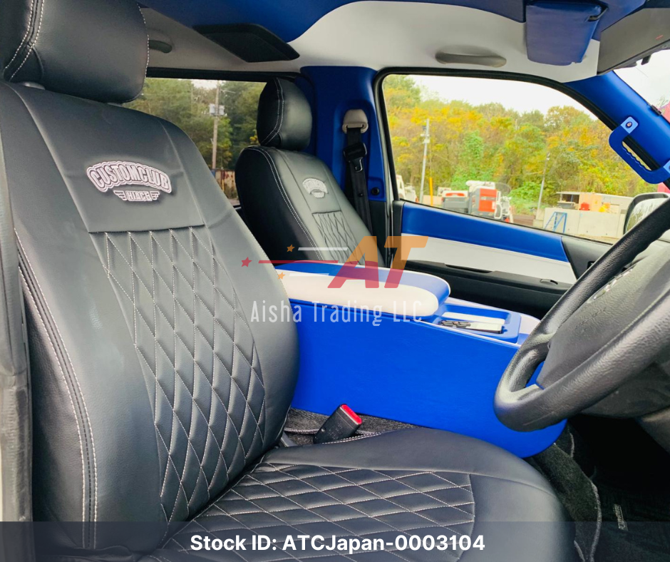 2012 Toyota Hiace